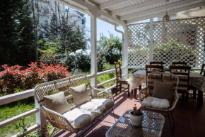 The Pine Grove Villa